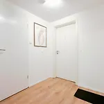 Modernes 2-schlafzimmer Mit Arbeitsplatz Apartament Remscheid