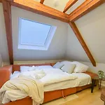 Modernes 2-schlafzimmer Mit Arbeitsplatz * Remscheid
