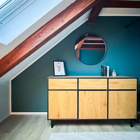 شقة Modernes 2-schlafzimmer Mit Arbeitsplatz *