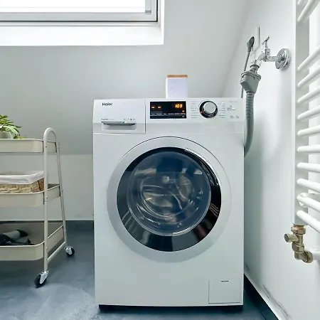 Modernes 2-schlafzimmer Mit Arbeitsplatz Remscheid