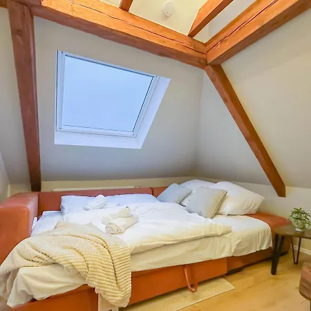 Modernes 2-schlafzimmer Mit Arbeitsplatz * Remscheid