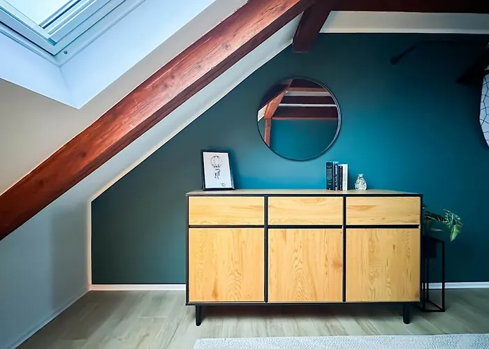 Appartement Modernes 2-schlafzimmer Mit Arbeitsplatz *