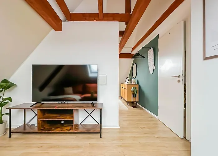 Modernes 2-schlafzimmer Mit Arbeitsplatz Appartement Remscheid